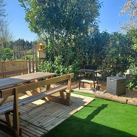 Chalet Pour Famille Et Amis La Chapelle-aux-Chasses